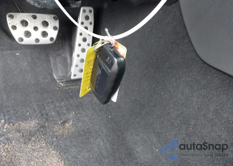 2025 Toyota Camry Xse z USA, uszkodzony, nr VIN 4T1DAACK0SU033640